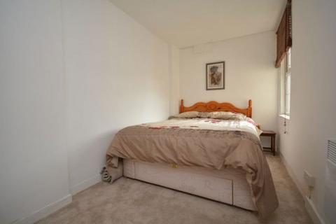 2 bedroom flat to rent, Spero Crt, Victoria Parade, Broadstairs, CT10 1QS