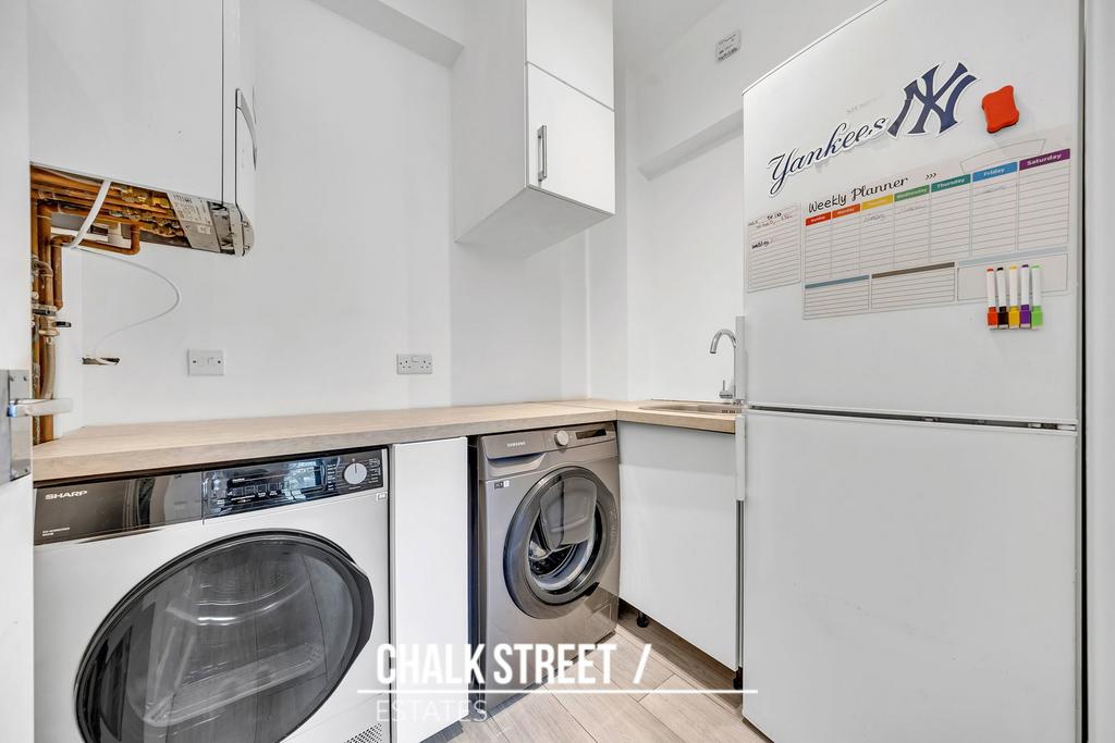 Utility room, utility