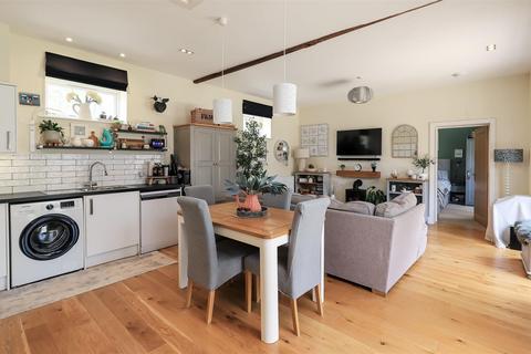 2 bedroom barn conversion for sale, Dummer