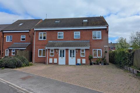undefined, Nicholson Close, Beverley