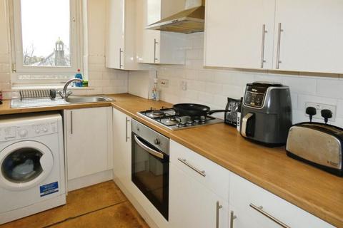 2 bedroom flat to rent, Chapelwell Street, Saltcoats KA21