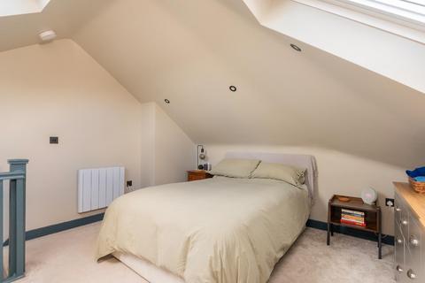 2 bedroom maisonette for sale, Hillside Road, St George