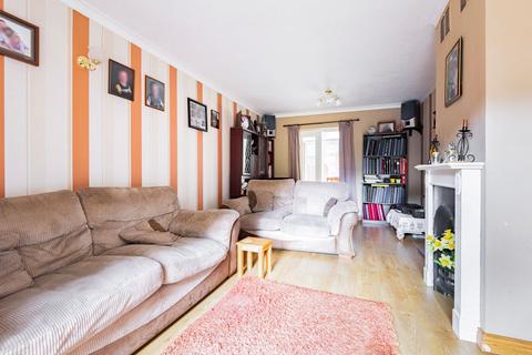 3 bedroom semi-detached house for sale, Blithewood Gardens, Sprowston