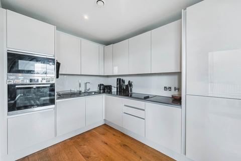 1 bedroom apartment for sale, Isambard Court, Paddlers Avenue, Brentford