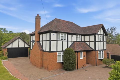 4 bedroom detached house for sale, Little Warley Hall Lane, Little Warley, CM13