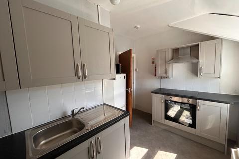 1 bedroom apartment to rent, Queens Road, Aberystwyth