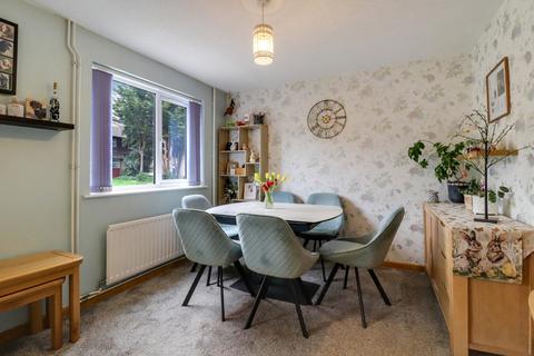 2 bedroom semi-detached house for sale, 108 CABELL ROAD, GUILDFORD