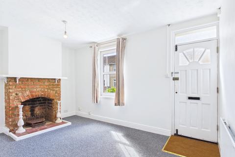 2 bedroom house to rent, Stafford Street, Swindon SN1
