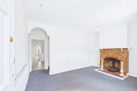 2 bedroom house to rent, Stafford Street, Swindon SN1