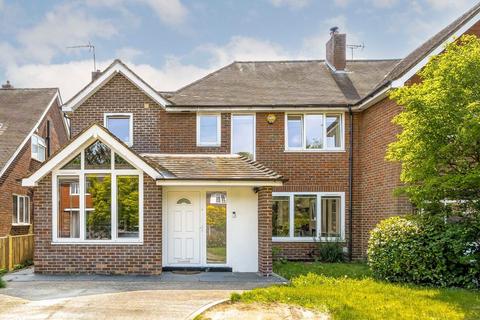 4 bedroom semi-detached house for sale, Broomfield, Sunbury-On-Thames TW16