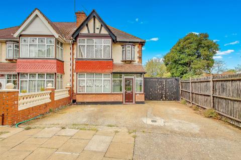 Blenheim Gardens, North  Wembley