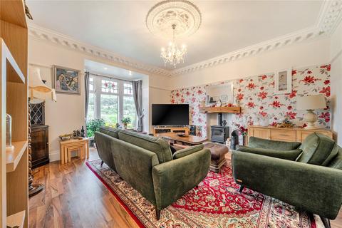 4 bedroom detached house for sale, Manchester Road, Linthwaite, Huddersfield, West Yorkshire, HD7