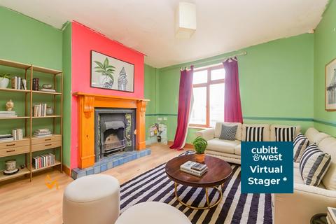 2 bedroom semi-detached house for sale, Grovehill Road, Redhill, Surrey