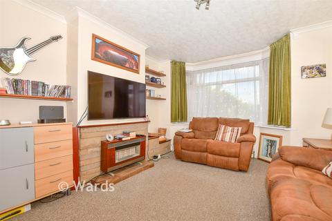 3 bedroom semi-detached house for sale, London Road, Aylesford ME20