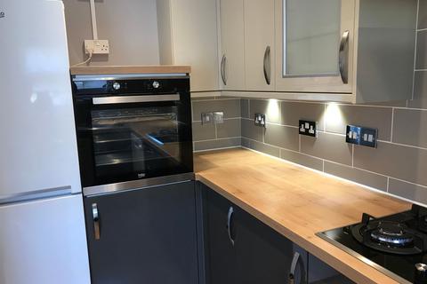 1 bedroom flat to rent, Babbacombe Road, Torquay TQ1
