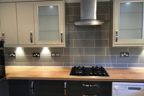 1 bedroom flat to rent, Babbacombe Road, Torquay TQ1