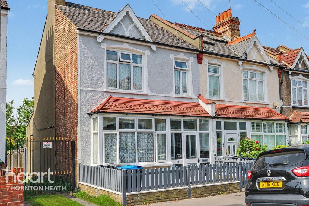 Detached house exterior