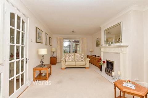 4 bedroom detached house for sale, Greenfinches, Hempstead, Kent