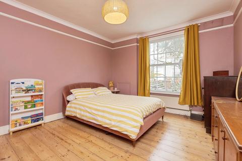 2 bedroom flat for sale, Camden Hill, Tunbridge Wells, Kent, TN2