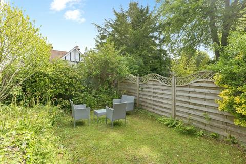 2 bedroom flat for sale, Camden Hill, Tunbridge Wells, Kent, TN2