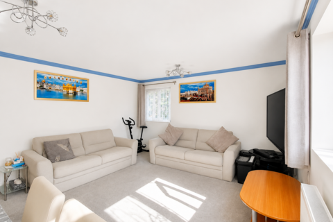 2 bedroom apartment for sale, Sandown Close,  Hounslow, TW5