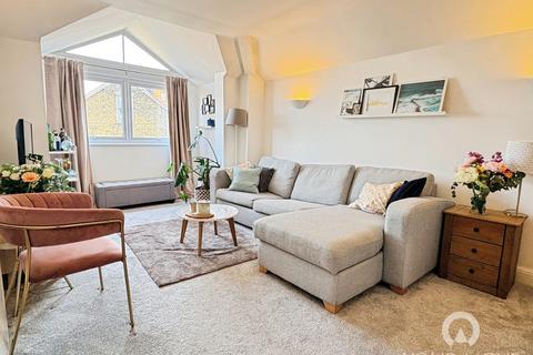 1 bedroom flat for sale, Clifton Road, Kent DA11