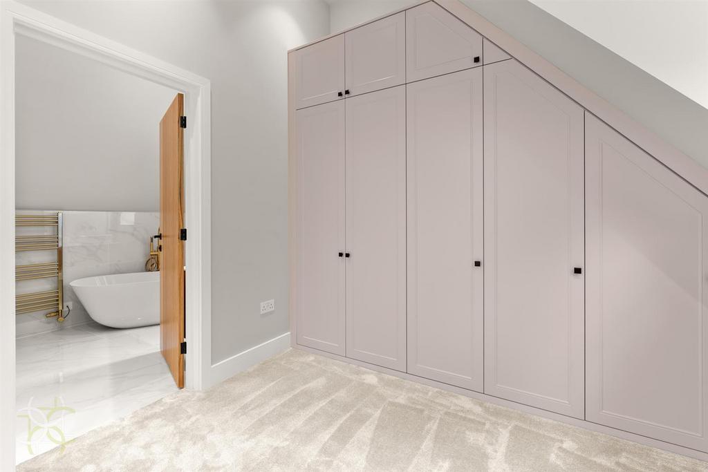 Walk-in wardrobe
