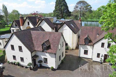 2 bedroom flat for sale, Riversdale, Bourne End, SL8