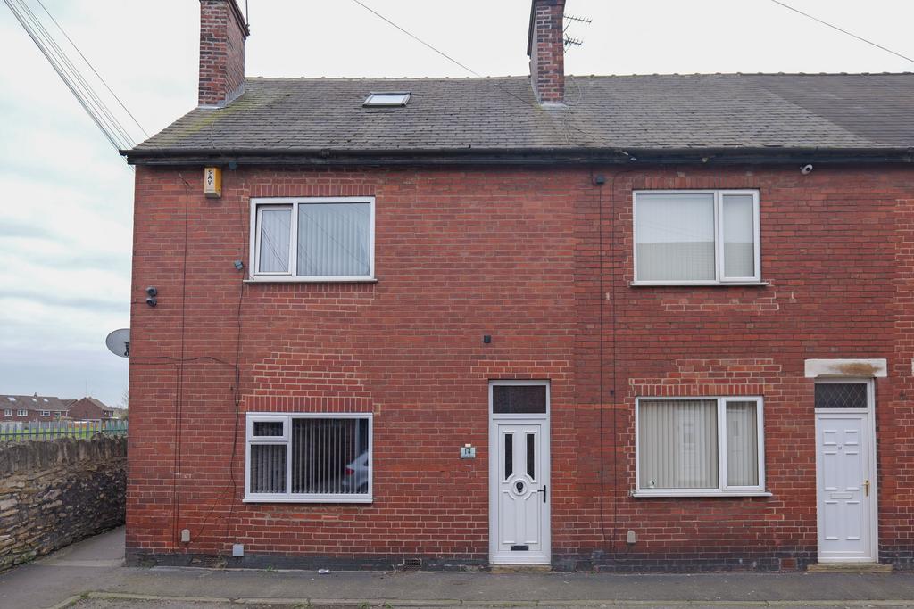 4 bedroom end of terrace house for sale