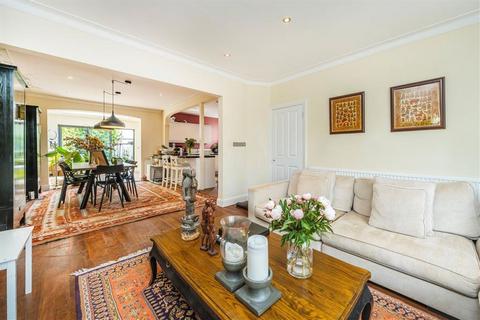 4 bedroom house for sale, Holmside Road, London SW12