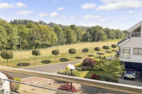 4 bedroom semi-detached house for sale, Moncrieff Gardens, Hythe CT21