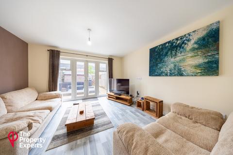 4 bedroom terraced house for sale, Midgham Way, Reading, RG2