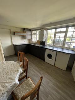 4 bedroom house to rent, Briars Close, Hatfield AL10