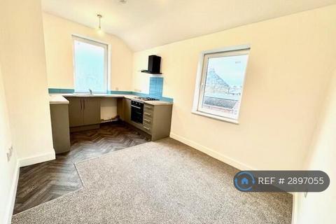 3 bedroom flat to rent, Eldon St North, Barnsley, S71
