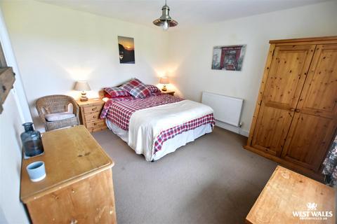 3 bedroom detached house for sale, Broadhaven