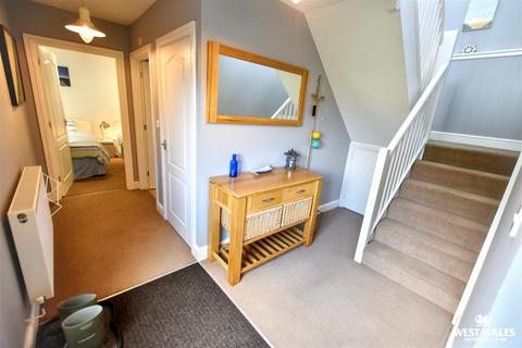 3 bedroom detached house for sale, Broadhaven