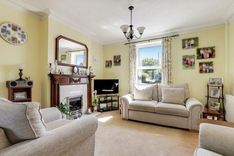3 bedroom end of terrace house for sale, Ton Lane, Nottingham NG14