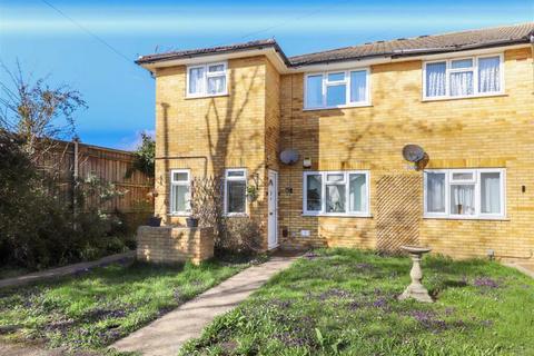 Concorde Close, Uxbridge, Middlesex, UB10 0AU