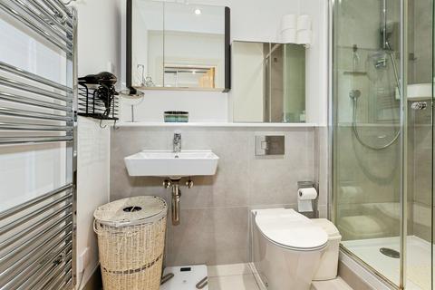 2 bedroom flat for sale, Windsor Road, Slough
