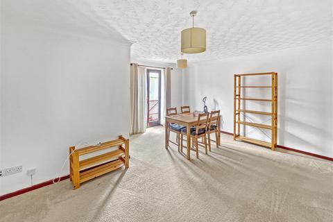 1 bedroom flat to rent, Westfield Lane, Cambridge CB4