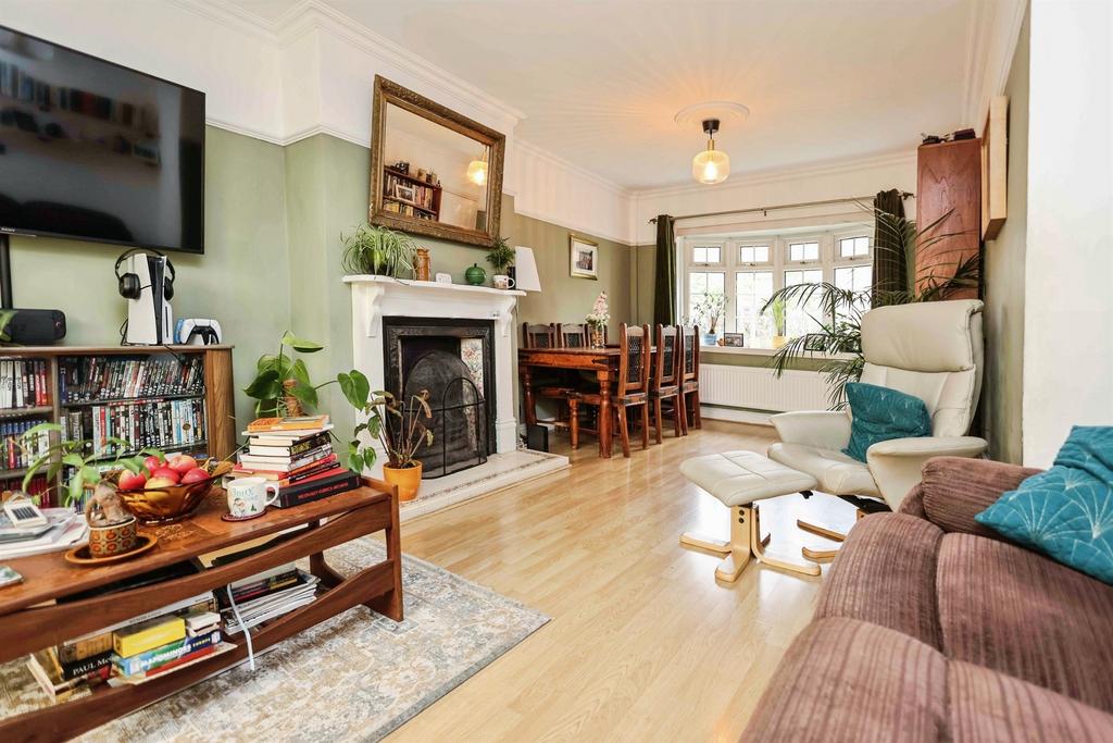 House in Birmingham, West Midlands - View 2