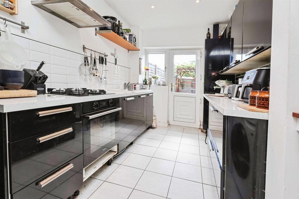 House in Birmingham, West Midlands - View 3