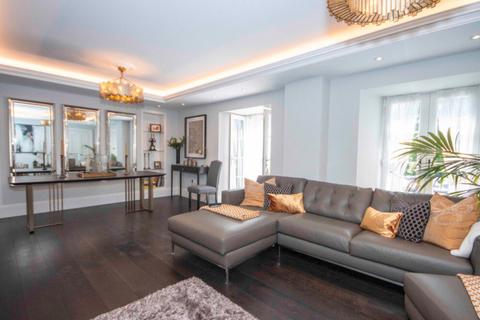 2 bedroom apartment for sale, The Drive, Ickenham, UB10