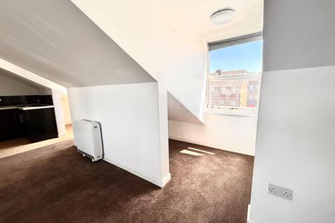 1 bedroom flat to rent, 8 London Road, Neath SA11