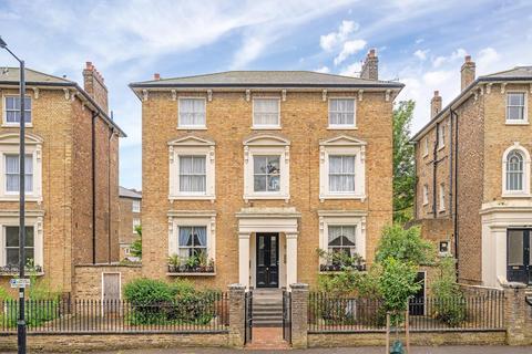 3 bedroom flat for sale, St John's Crescent, London SW9