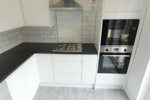 2 bedroom terraced house to rent, Sheppey Road, Beacontree RM9
