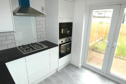 2 bedroom terraced house to rent, Sheppey Road, Beacontree RM9