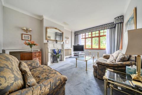 3 bedroom terraced house for sale, Palace View, Bromley