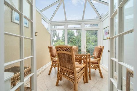 3 bedroom terraced house for sale, Palace View, Bromley
