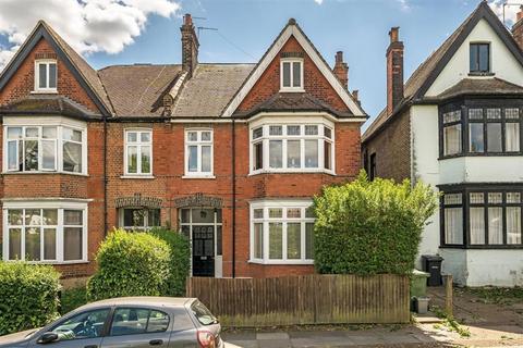1 bedroom flat for sale, Coopers Lane, London SE12